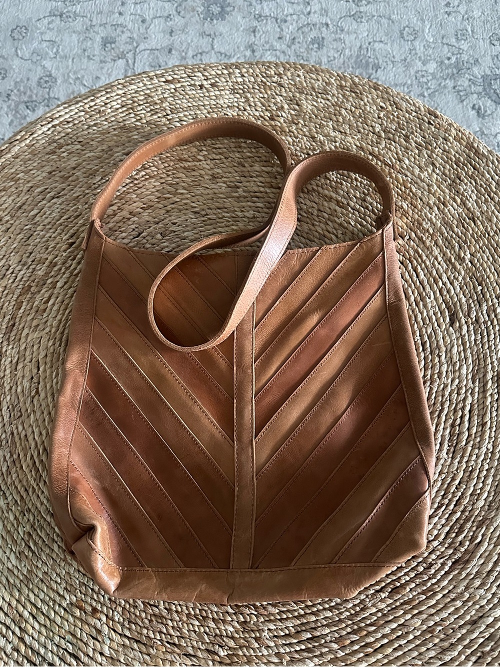 Raven and Lily Leather Crossbody